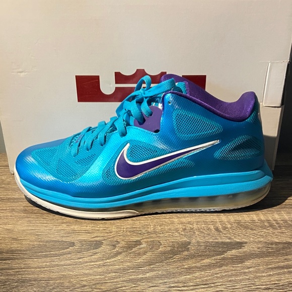 lebron low mens